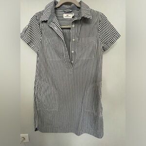 Vineyard vines shirt dress.